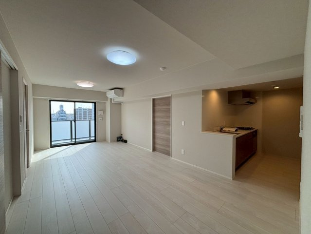 TUNAMAYO RESIDENCEの居間・リビング