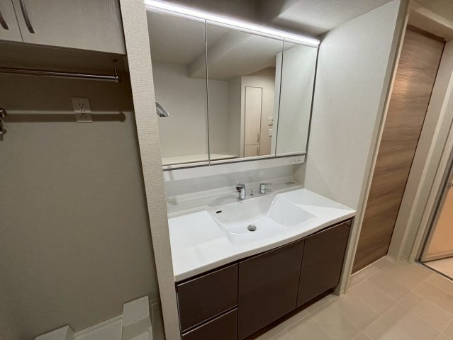 TUNAMAYO RESIDENCEの洗面所