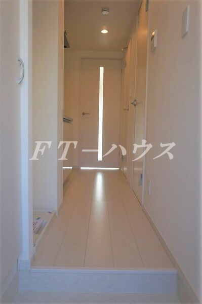 リブリ・Verdeの玄関