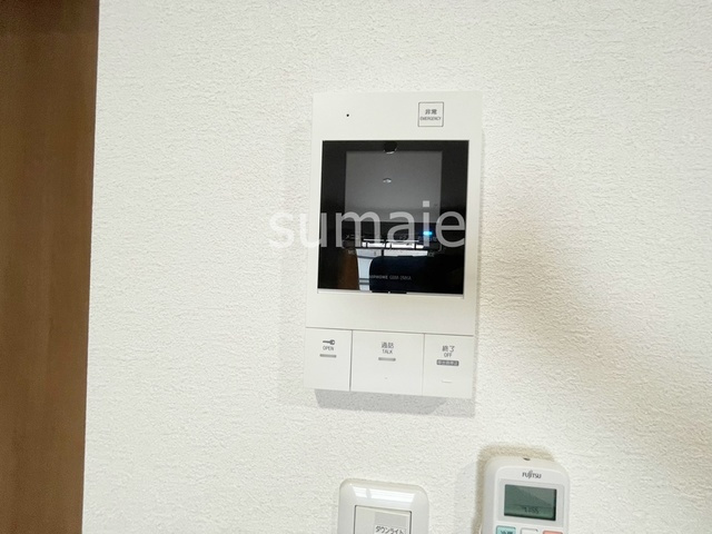 グロアール大宮のセキュリティ|モニター付きインターホンです。