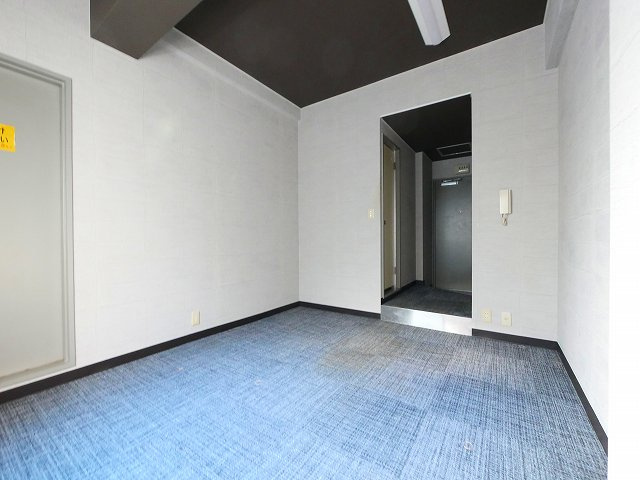 ききょう元町ビルの洋室