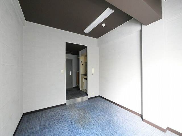 ききょう元町ビルの居間・リビング