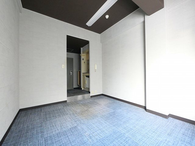 ききょう元町ビルの居間・リビング