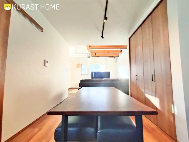 京都市伏見区久我本町　中古戸建の居間・リビング