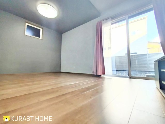 京都市伏見区久我本町　中古戸建の洋室|洋室8.8帖