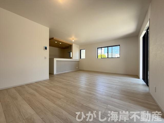 茅ヶ崎市今宿　新築戸建　全2棟のダイニング|20帖　LDK