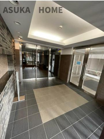 プレシス横濱新杉田のエントランス|清掃の行き届いた綺麗なエントランスです。