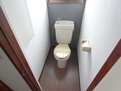 【トイレ】 | そが野ハイツ | 清潔感のあるトイレです