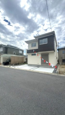 【外観】 | Terrechez堺市堺区南島町1期 | 完成済＆即お引渡し可！限定1区画！開発地のため、キレイな街並み。ZEH水準省エネ住宅／フラット35S利用可。