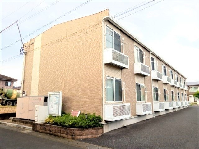 レオパレス坂西の外観