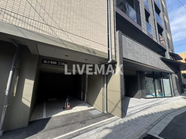 【エントランス】レーベン京都河原町 