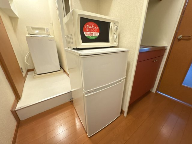 レオパレス有楽の周辺