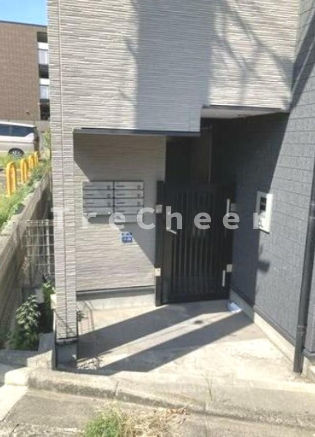 maine roadのエントランス