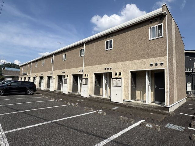 レオパレスタピスリーの外観