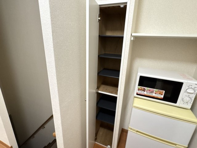 レオパレスラポールのその他