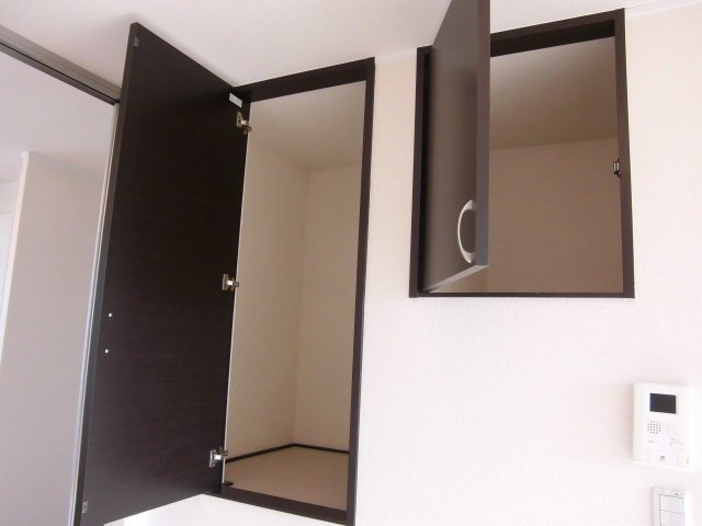 レオネクスト春日岡ファミリアの内装