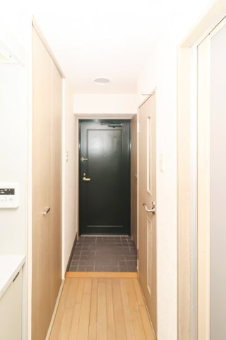 ダイナコートピア黒崎Ⅱ　6階の玄関|別号室のものになります。現状優先。