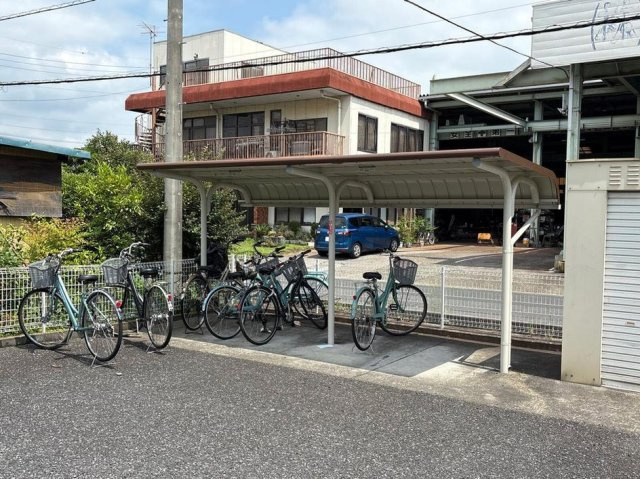 レオパレスラポールのその他