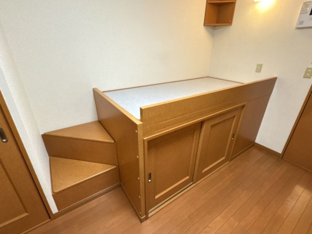 レオパレスラポールのその他