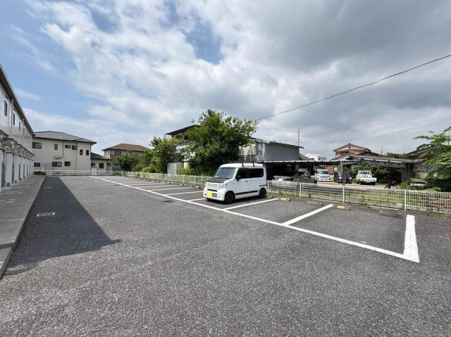 レオパレスラポールのその他