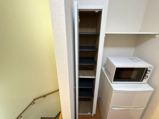 レオパレスラポールのその他
