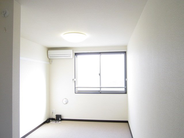 レオネクストラパン美園Ａの居間・リビング