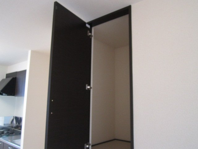 レオネクストラパン美園Ａの内装