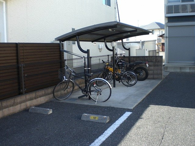 レオネクストラパン美園Ａのその他