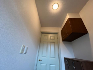 【玄関】 | ベビーズ・ブレス | 人感センサー付き照明器具（イメージ）