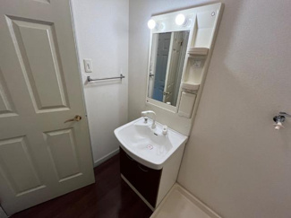 【洗面所】 | ベビーズ・ブレス | 洗髪洗面化粧台（イメージ）