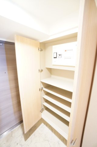 【収納】 | エコロジー千葉みなとレジデンス | ※同物件・同タイプの写真です。