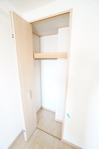 【収納】 | エコロジー千葉みなとレジデンス | ※同物件・同タイプの写真です。