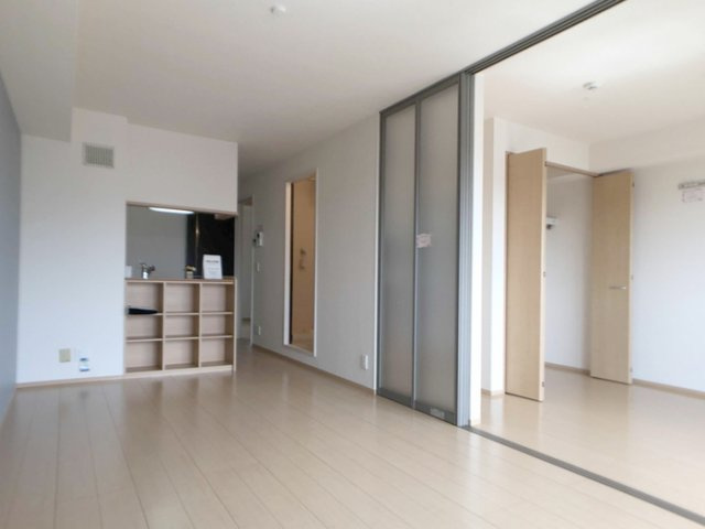 ヴィルヌーブＤ棟の居間・リビング