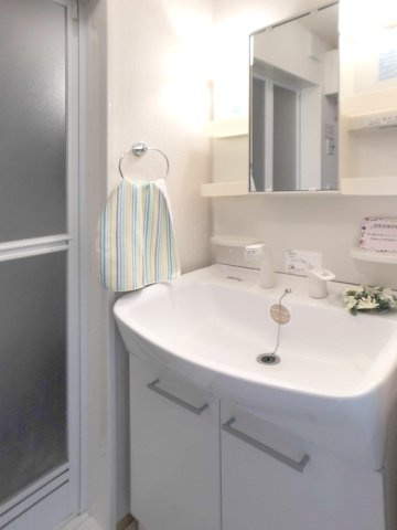 ヴィルヌーブＤ棟の洗面所