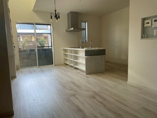 【居間・リビング】 | 堺市西区鳳中町八丁・一戸建て