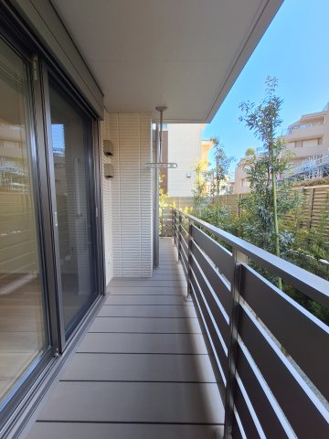 (シニア限定)ヘーベルVillage浦和本太のバルコニー