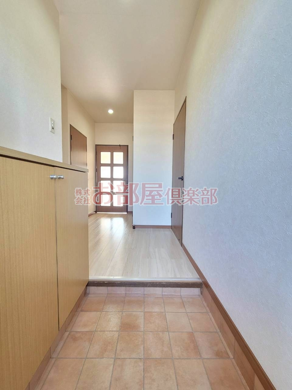 エテルナエーカーズの玄関