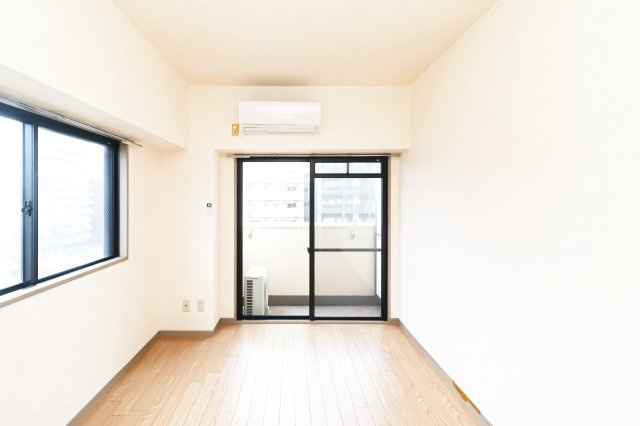 ダイナコートピア黒崎Ⅱ　5階の居間・リビング|別号室のものになります。現状優先。