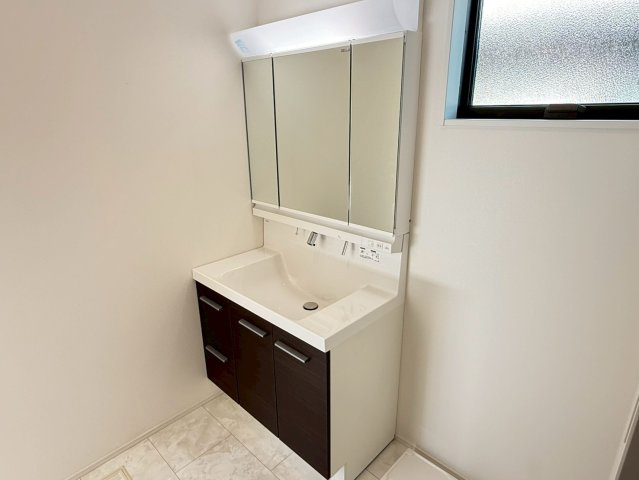 川越市砂新田　7期　新築一戸建ての独立洗面台|使いやすい独立洗面台です