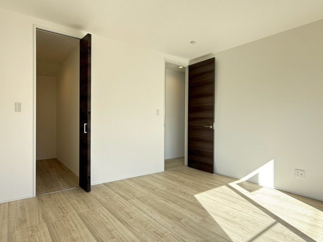 川越市砂新田　7期　新築一戸建ての寝室|ゆとりの広さです