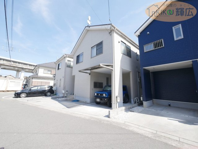明石市魚住町西岡　中古戸建の外観