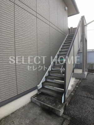 【エントランス】 | シャトル宮地３５２ | エントランスです