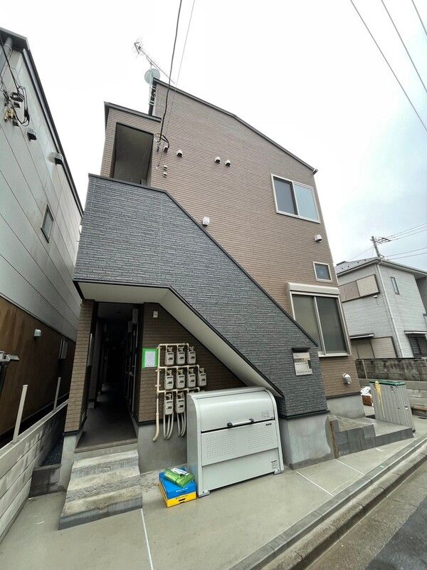 江戸川区松島３丁目のアパート