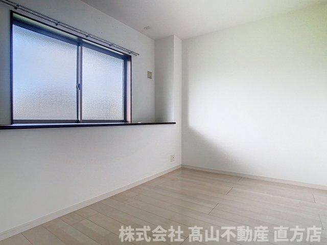 直方市大字感田のアパートの寝室