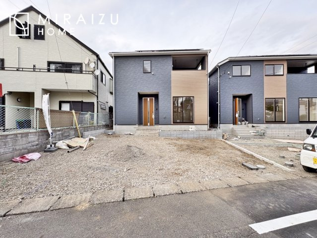 【外観】 | ※実際の写真に建物パースを重ねたものです。陽の光をたっぷりと浴びながら気持ち良く生活が出来ます。見学・ご相談等、お気軽にご連絡下さい。