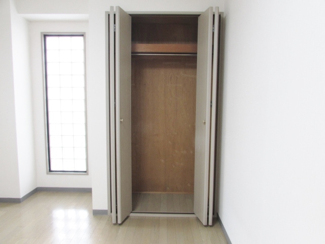 ライブリー宝塚の玄関