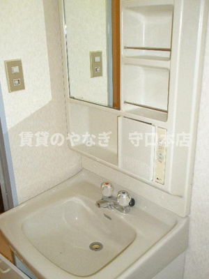 【独立洗面台】 | コーポ大東 | 独立洗面台、朝の身支度には欠かせません