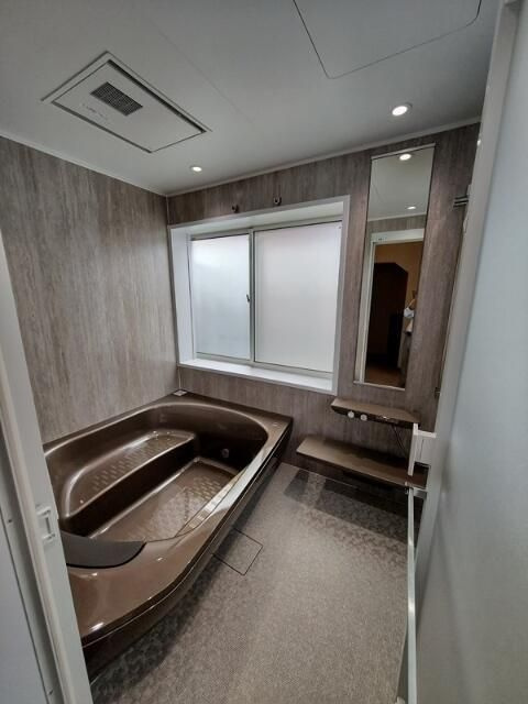 代田三丁目戸建の浴室