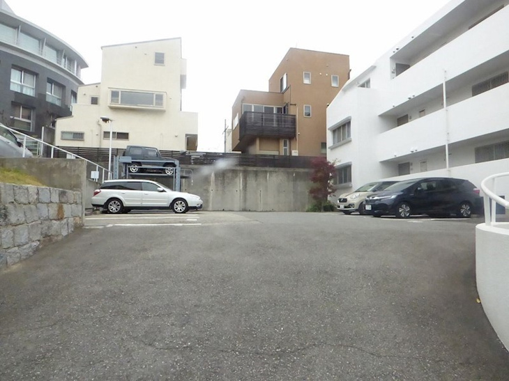 【駐車場】リョウジュ名次 