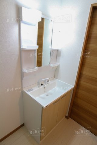 エスカレント国分の洗面所|広い洗面スペースです★